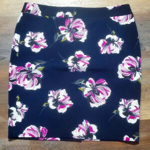 Ann Taylor factory floral navy pencil skirt nwt